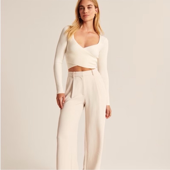 Abercrombie & Fitch LuxeLoft Slim Wrap RIBBED Sweater TAN Brown Size LARGE NWT - Picture 4 of 11